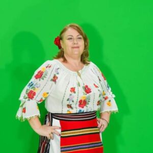 Aurelia UTULEANU Gament